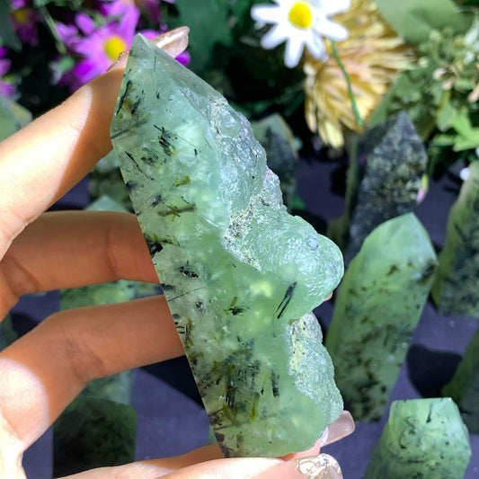 Prehnite Raw Points